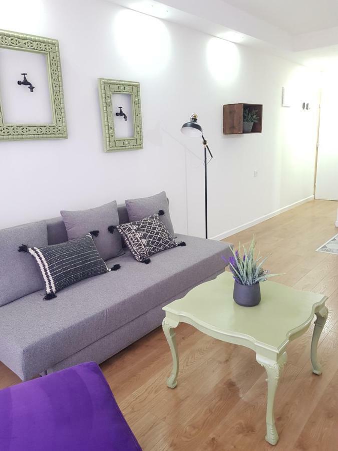 Stylish Apartment With A Patio Close To The Beach Eilat Ngoại thất bức ảnh
